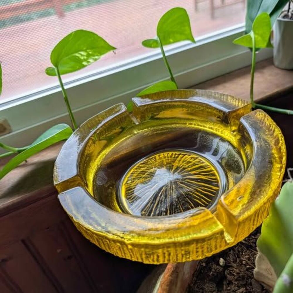 Vintage MCM 60s 70s yellow Amber glass ashtray thick heavy